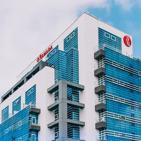 Hotell Ramada By Wyndham Constanţa
