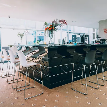 Ramada By Wyndham 4*