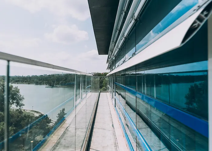 Hotel Ramada By Wyndham Constanta