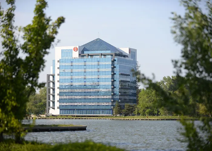 Ramada By Wyndham 4* Constanta