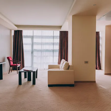 Ramada By Wyndham Hotel Constanta