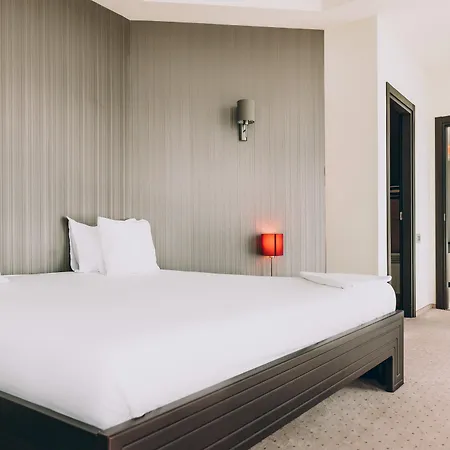 Ramada By Wyndham Constanta