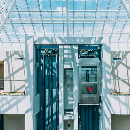 فندق Ramada By Wyndham كونستانتا