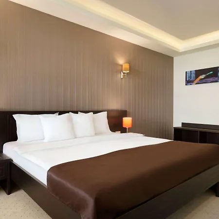 Hotel Ramada By Wyndham Constanţa