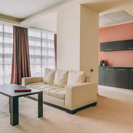 Ramada By Wyndham Hotel Constanta