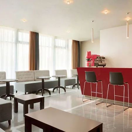 Ramada By Wyndham Hotel Constanţa