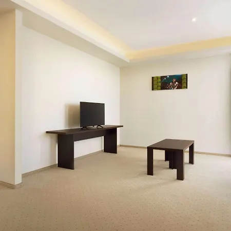 Ramada By Wyndham Hotel Constanta