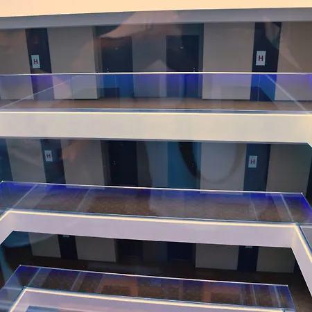 Ramada By Wyndham 4*