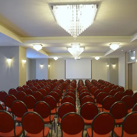 Ramada By Wyndham 4* كونستانتا