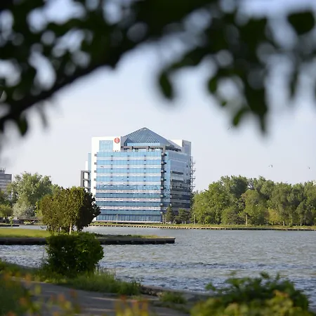 Hotel Ramada By Wyndham Constanta