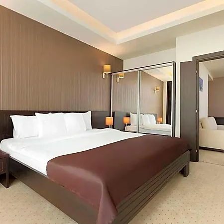 Ramada By Wyndham Hotel Constanta