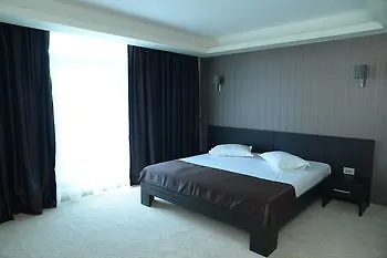 Ramada By Wyndham Constanta