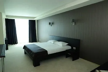 Hotel Ramada By Wyndham Constanta
