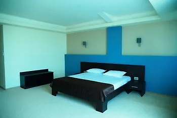 Ramada By Wyndham 4* Constanta