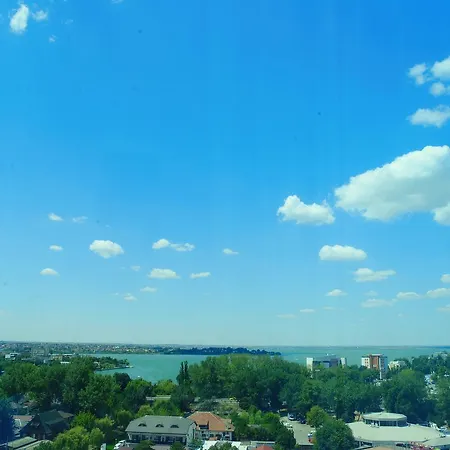 Ramada By Wyndham فندق كونستانتا