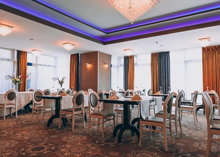 Ramada By Wyndham 4* 康斯坦察