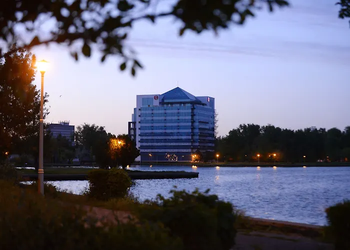 Ramada By Wyndham 4*